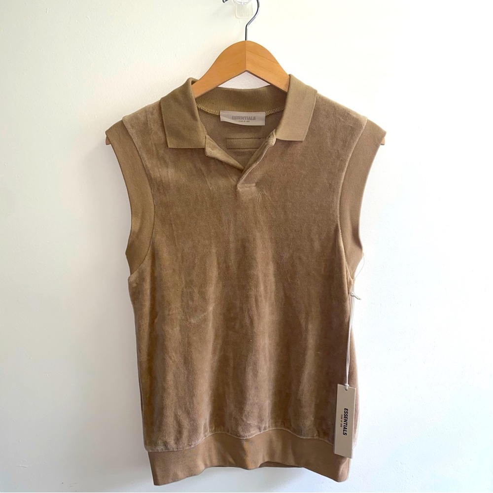 ESSENTIALS FOG VEST